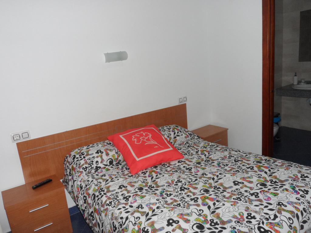 Hostal Via Del Caminante Madrigalejo 外观 照片