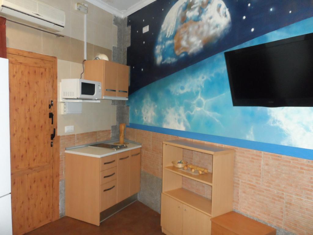Hostal Via Del Caminante Madrigalejo 外观 照片